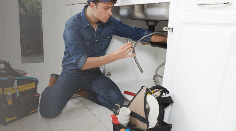 Professional Tankless Water Heater Installation in Freeport, TX